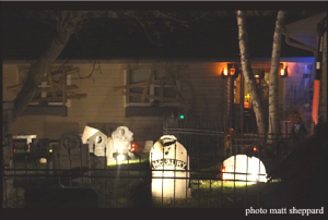 halloweencemetery2