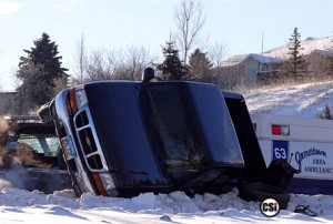 truckrolloverMillhill