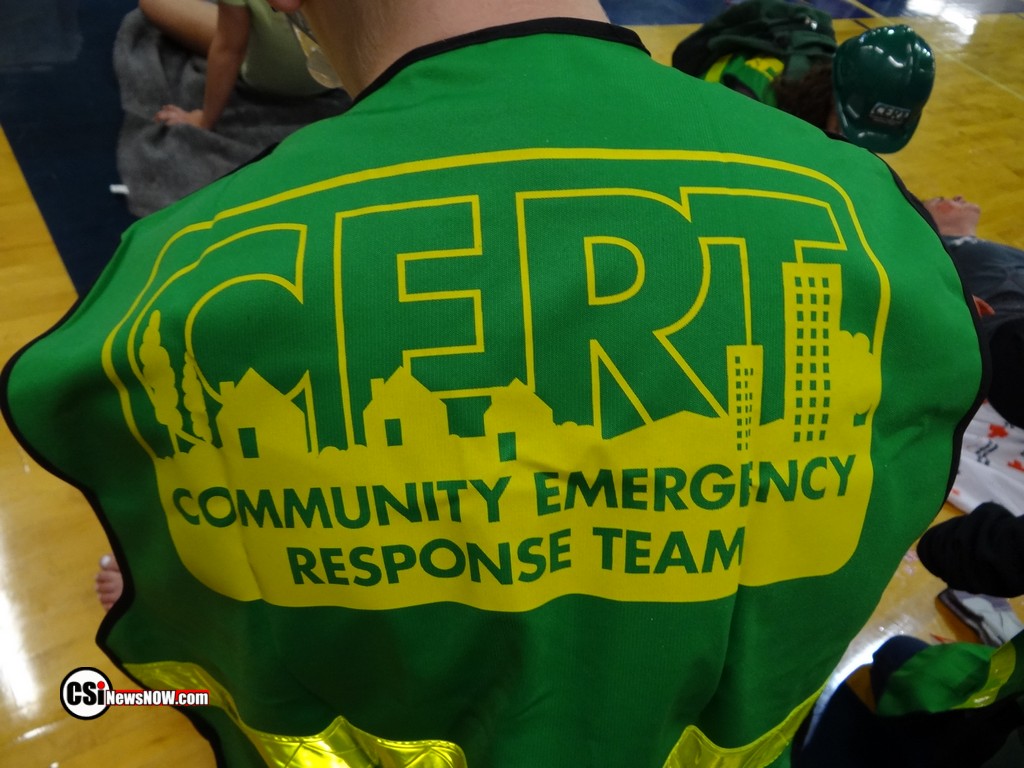 CERT class at JHS       CSi photo