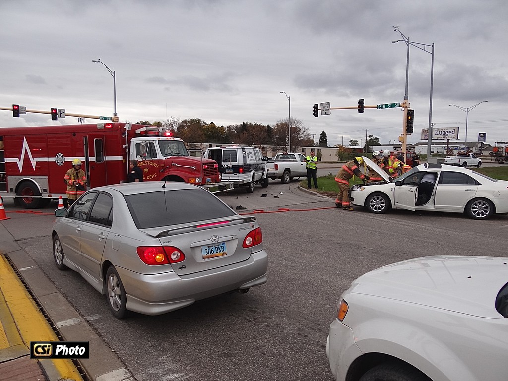 Crash - 281S & 25th Street SW     CSI photo