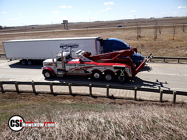EXT 257 Semi Stuck   CSi photos