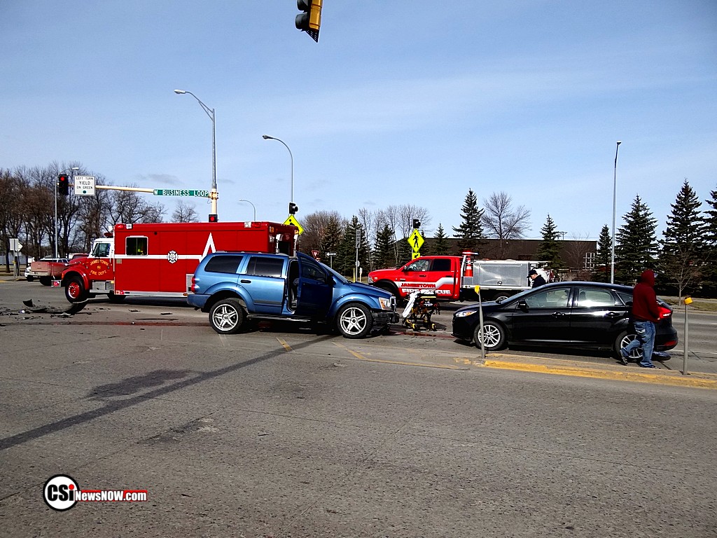  Crash 17th St SW & Hwy 281 S  April 10, 2017        CSi photo