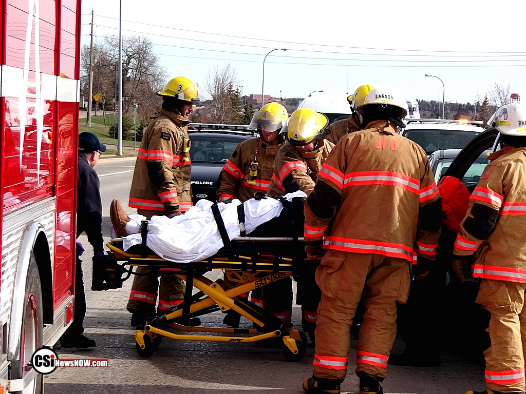  Crash 17th St SW & Hwy 281 S  April 10, 2017        CSi photo