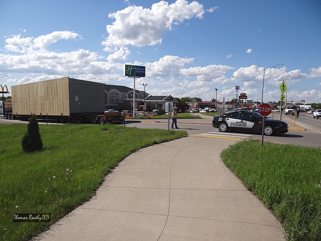 Overload Semi backs up on I-94     CSi photo