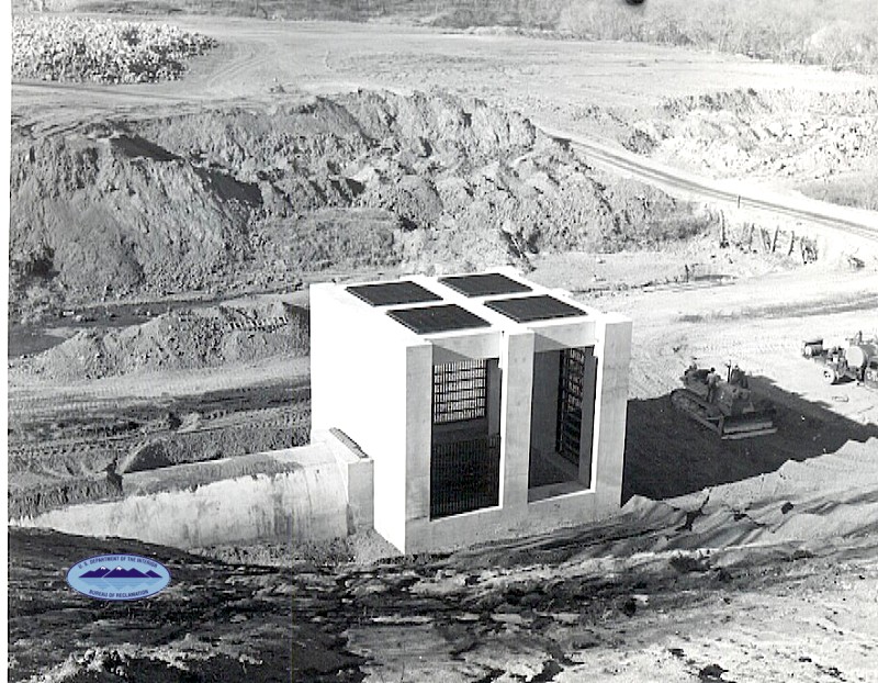 Building the James River Dam circa 1952-1953