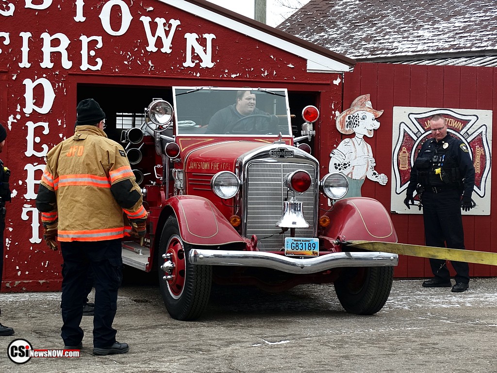 JFD removing Fire Truck and Items from Frontier Village Fire Dept.    CSi Photo