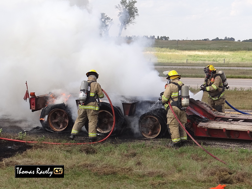 I-94 Semi Fire     CSi Photo.