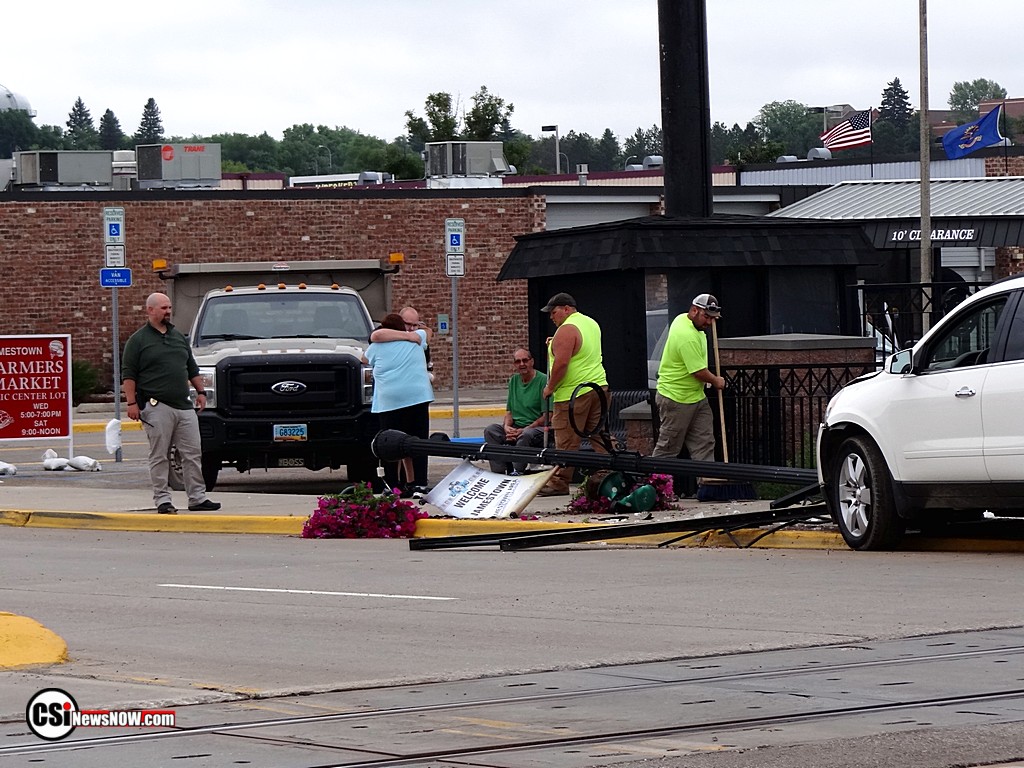Truck SUV Crash Mon AM 1st Ave S.  CSi Photo