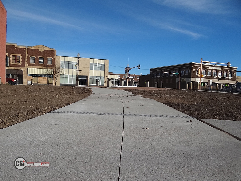 Arts Park - Jamestown ND      CSi Photo