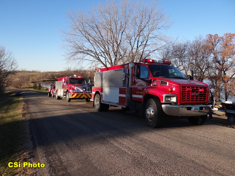 Spiritwood Lake cabin fire Nov 13, 2016 ... CSi photo