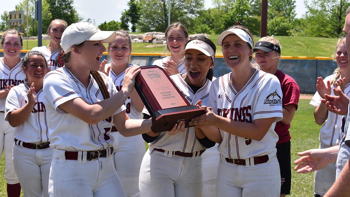 Viking softball team wins state awards CSi News Now!