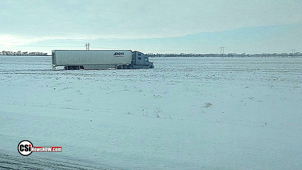 Crash Dec 11, 2016 Hwy 281 north of Edgeley - CSi Photos