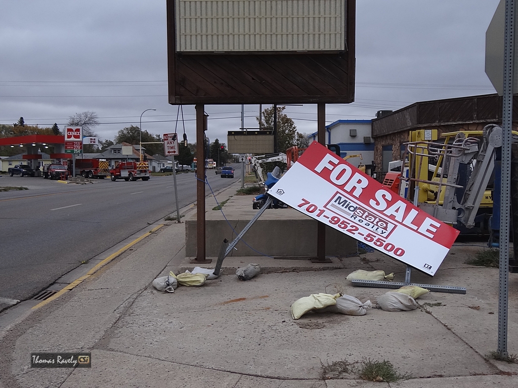 High Winds in Jamestown   CSi photo