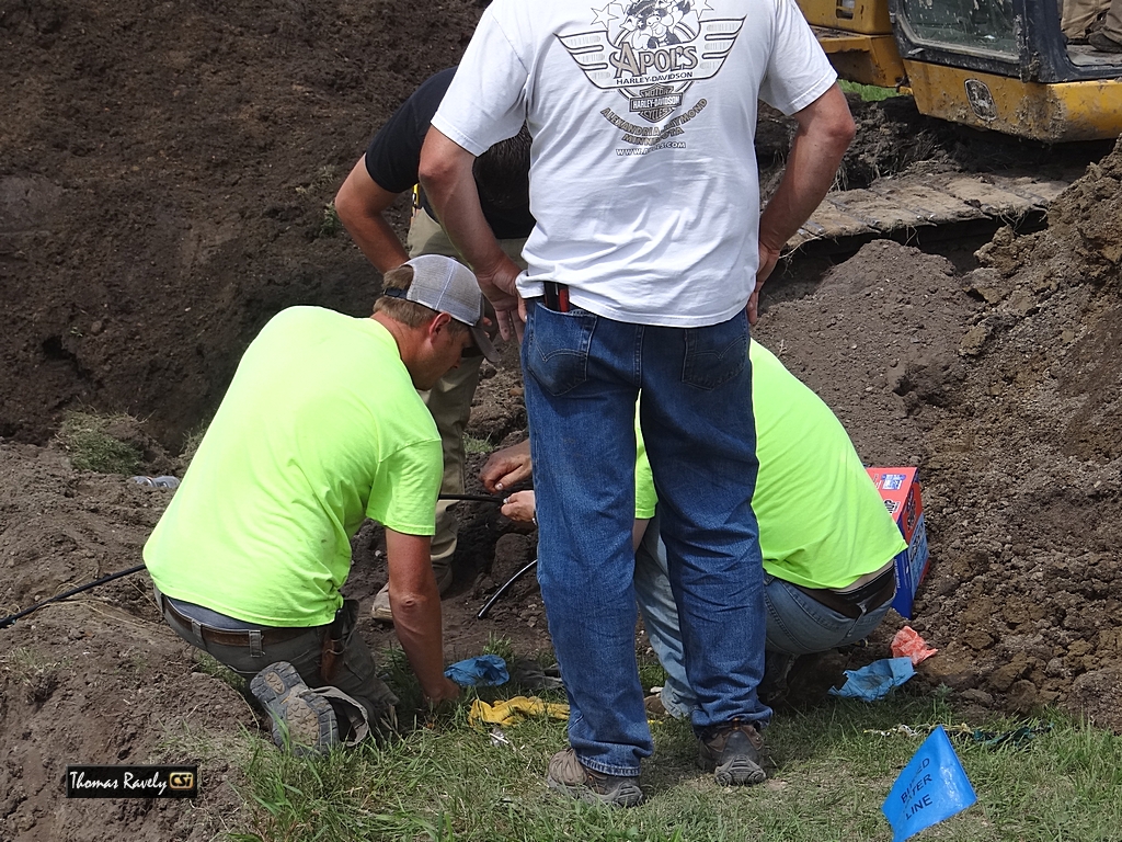 Fiber Cut Hwy 281 South    CSi Photo