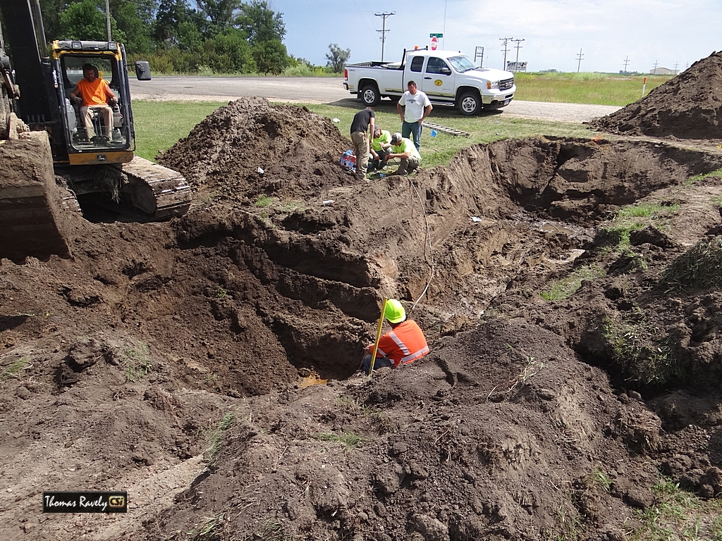 Fiber Cut Hwy 281 South    CSi Photo