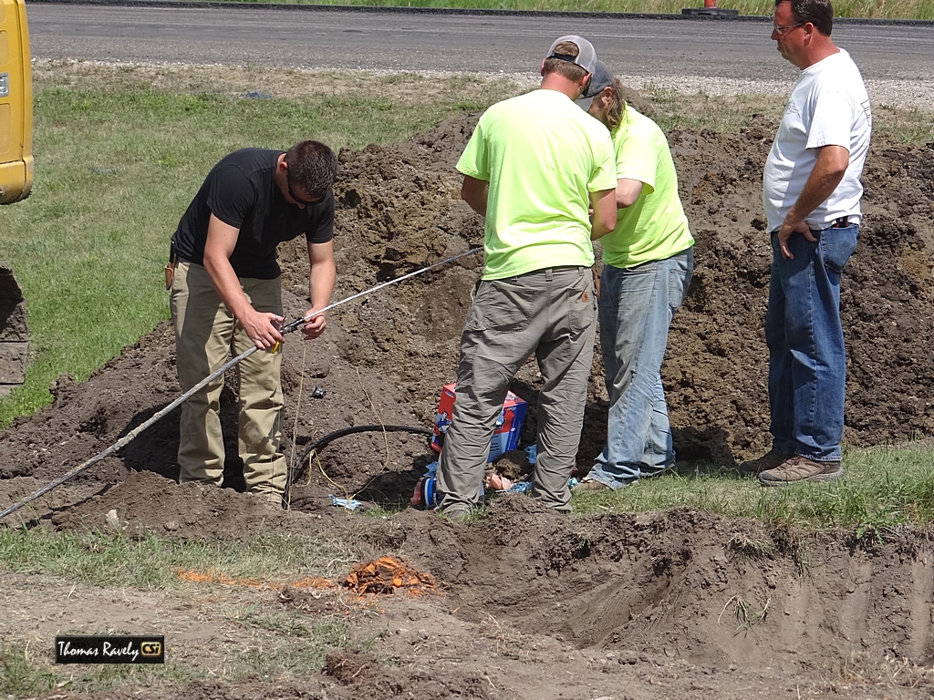Fiber Cut Hwy 281 South    CSi Photo