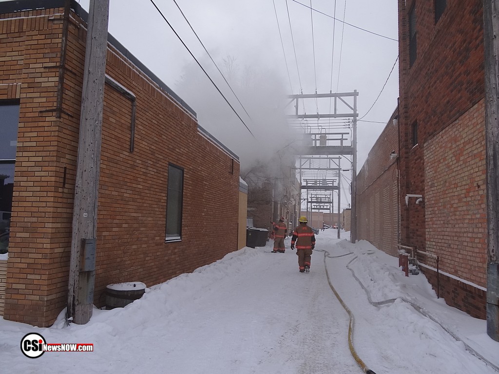 Fire at Lloyds Electronics downtown Jamestown Jan 9, 2017 CSi Photo