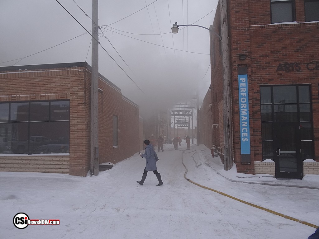 Fire at Lloyds Electronics downtown Jamestown Jan 9, 2017 CSi Photo