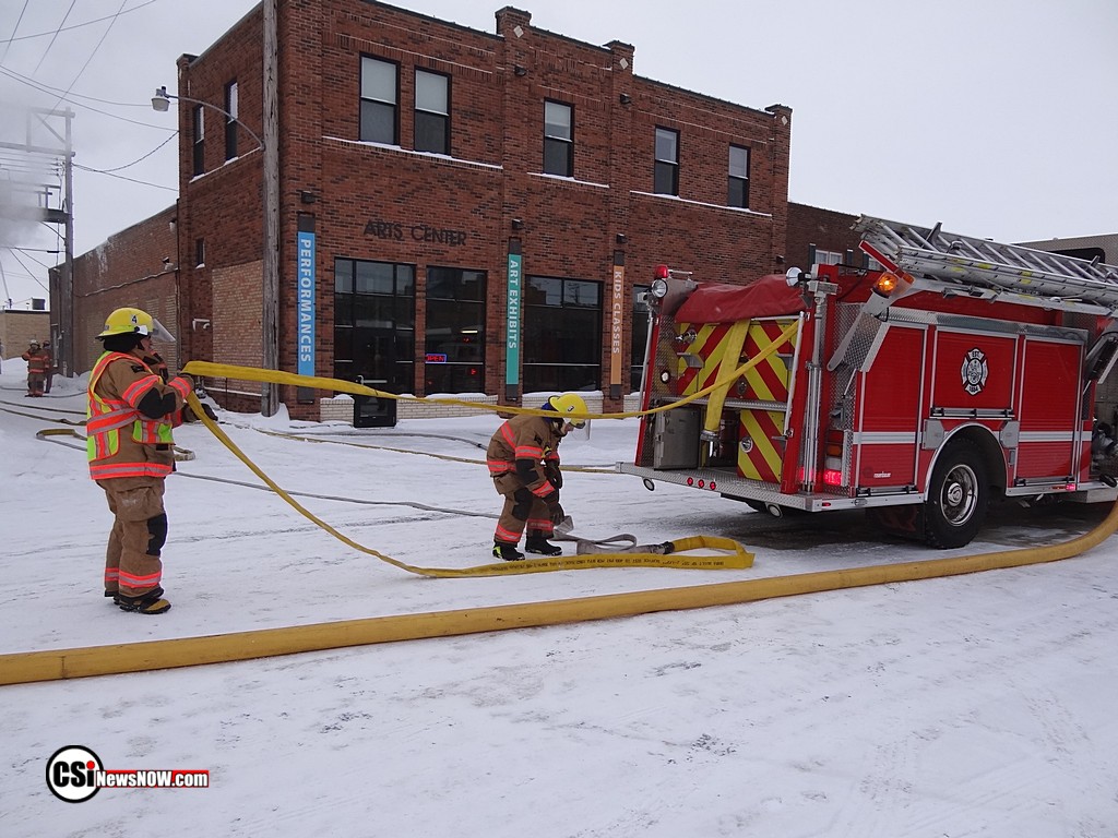 Fire at Lloyds Electronics downtown Jamestown Jan 9, 2017 CSi Photo
