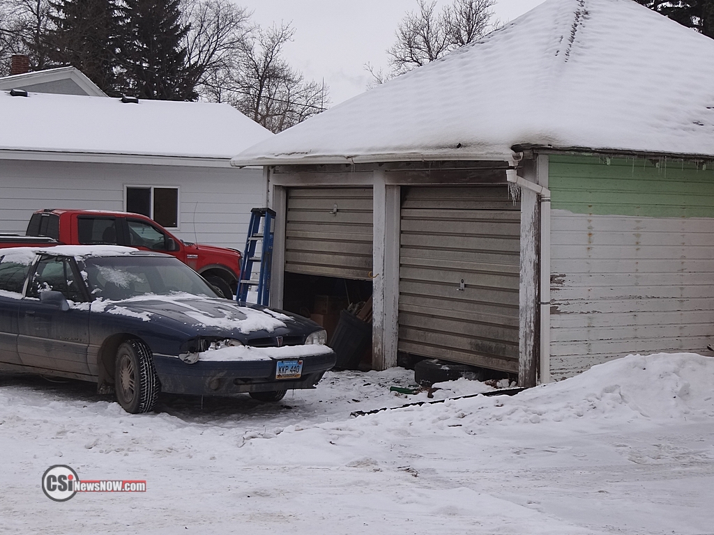 Smoker Garage Fire       CSi Photo
