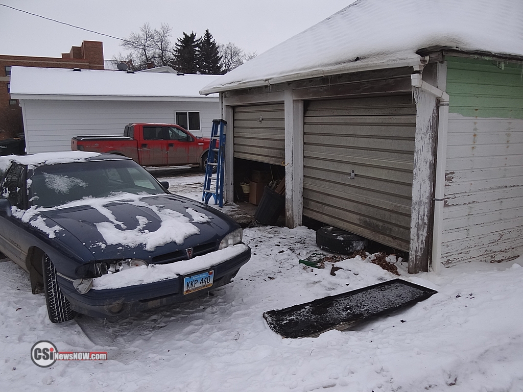 Smoker Garage Fire       CSi Photo
