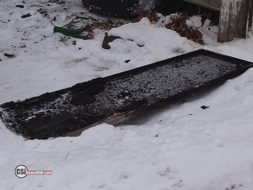 Smoker Garage Fire       CSi Photo