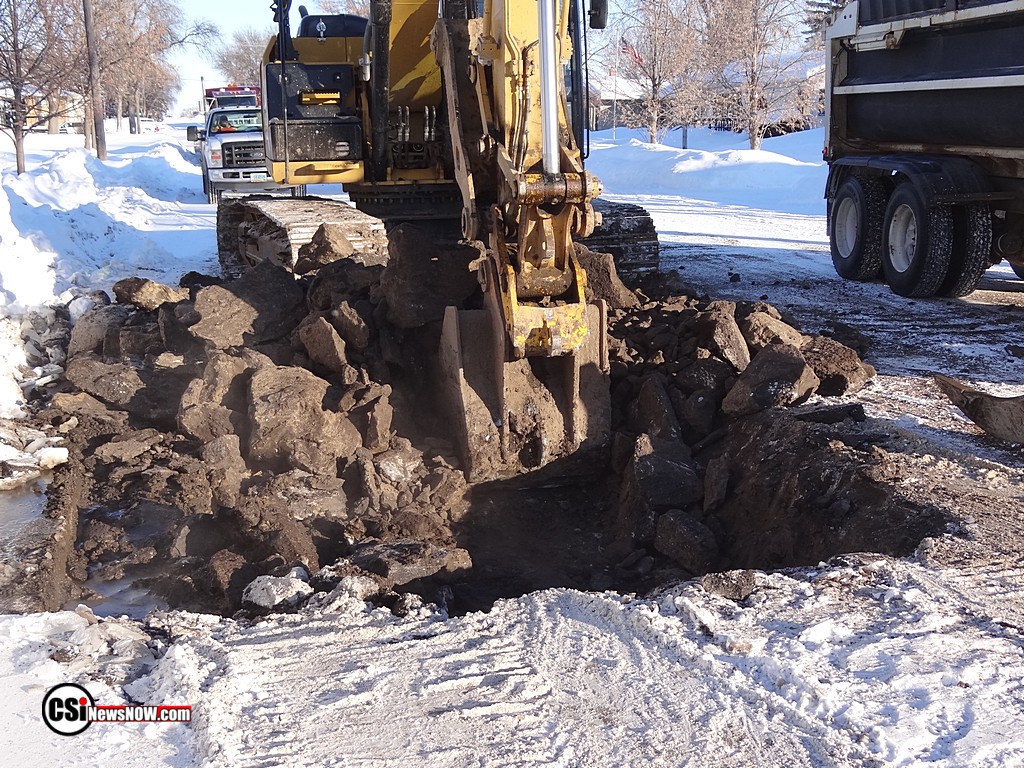 Water Break  300 block 14th Ave NE         CSi Photo