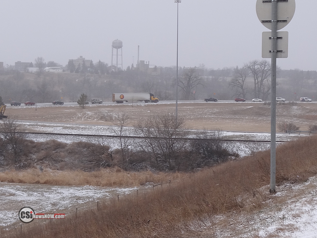 Semi Jack Knife on I94       CSi Photo.